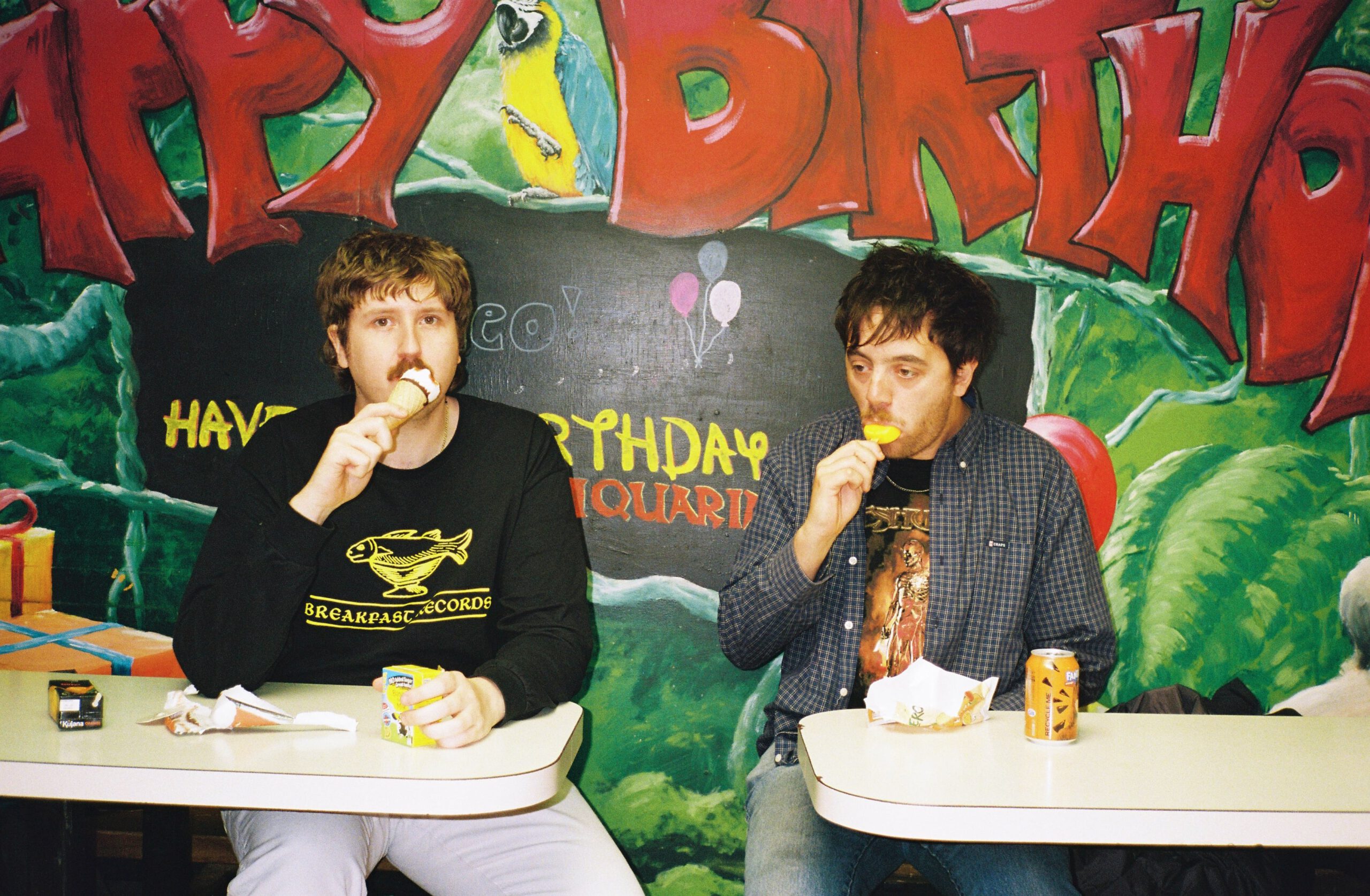 01. Dezember 2025 Getdown Services live im Goethebunker Essen. Treibhaus Shows
